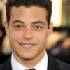 Rami Malek en el estreno mundial de Larry Crowne en Hollywood, California.. Fuente: Wikipedia. Autor: Sleepindaroof