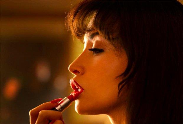 Selena (2020). Netflix Series