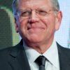 Robert Zemeckis. By Dick Thomas Johnson from Tokyo, Japan - Robert Zemeckis "The Walk" at Opening Ceremony of the 28th Tokyo International Film Festival, CC BY 2.0, https://commons.wikimedia.org/w/index.php?curid=44565229
